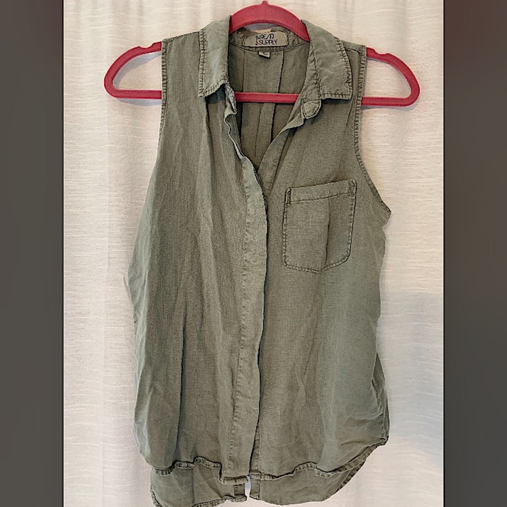 Button Up Sleeveless Blouse